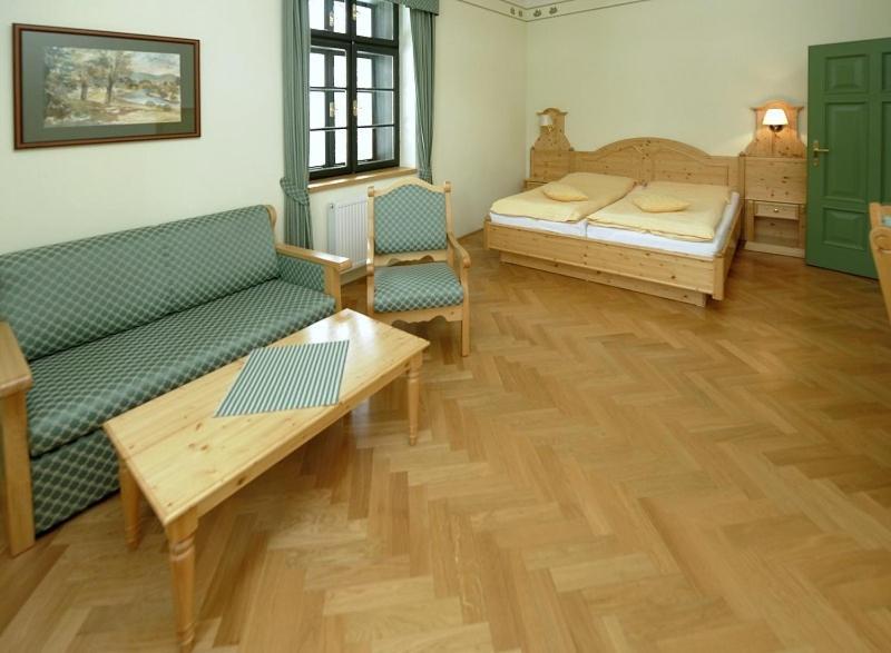 Hotel Svaty Tomas Přední Výtoň Exterior foto